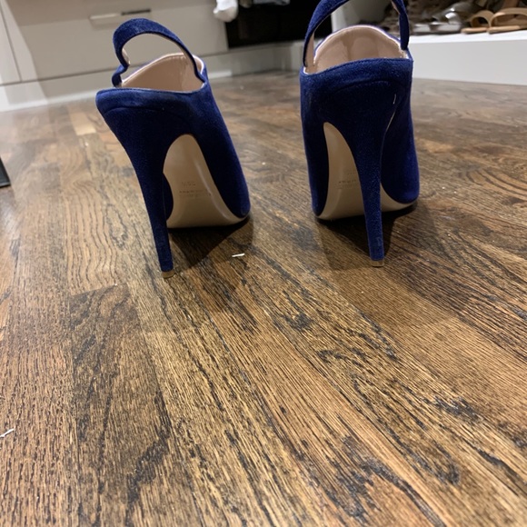 MIU MIU HEALS - Picture 4 of 5